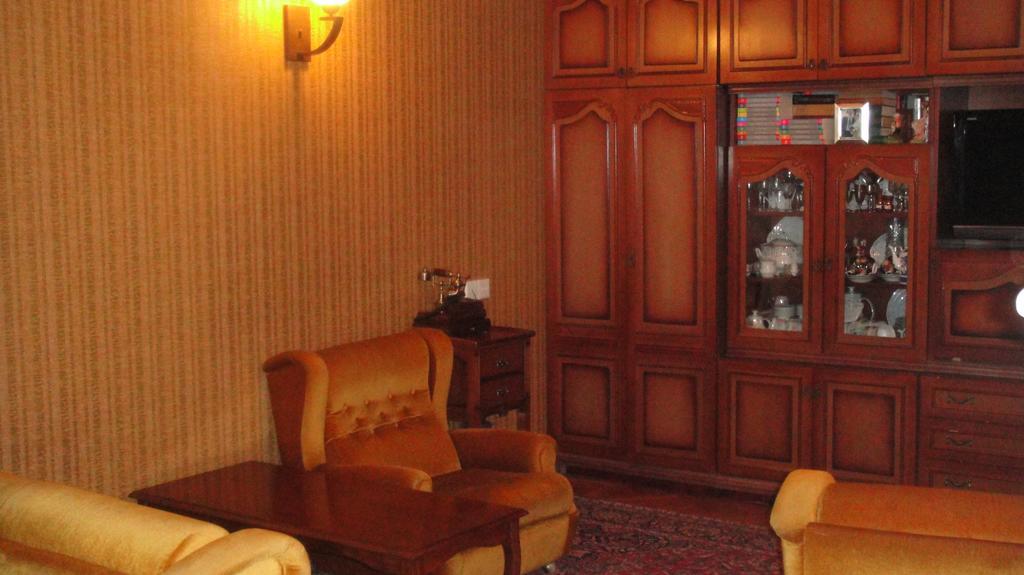 David Guest House Kutaisi Ngoại thất bức ảnh
